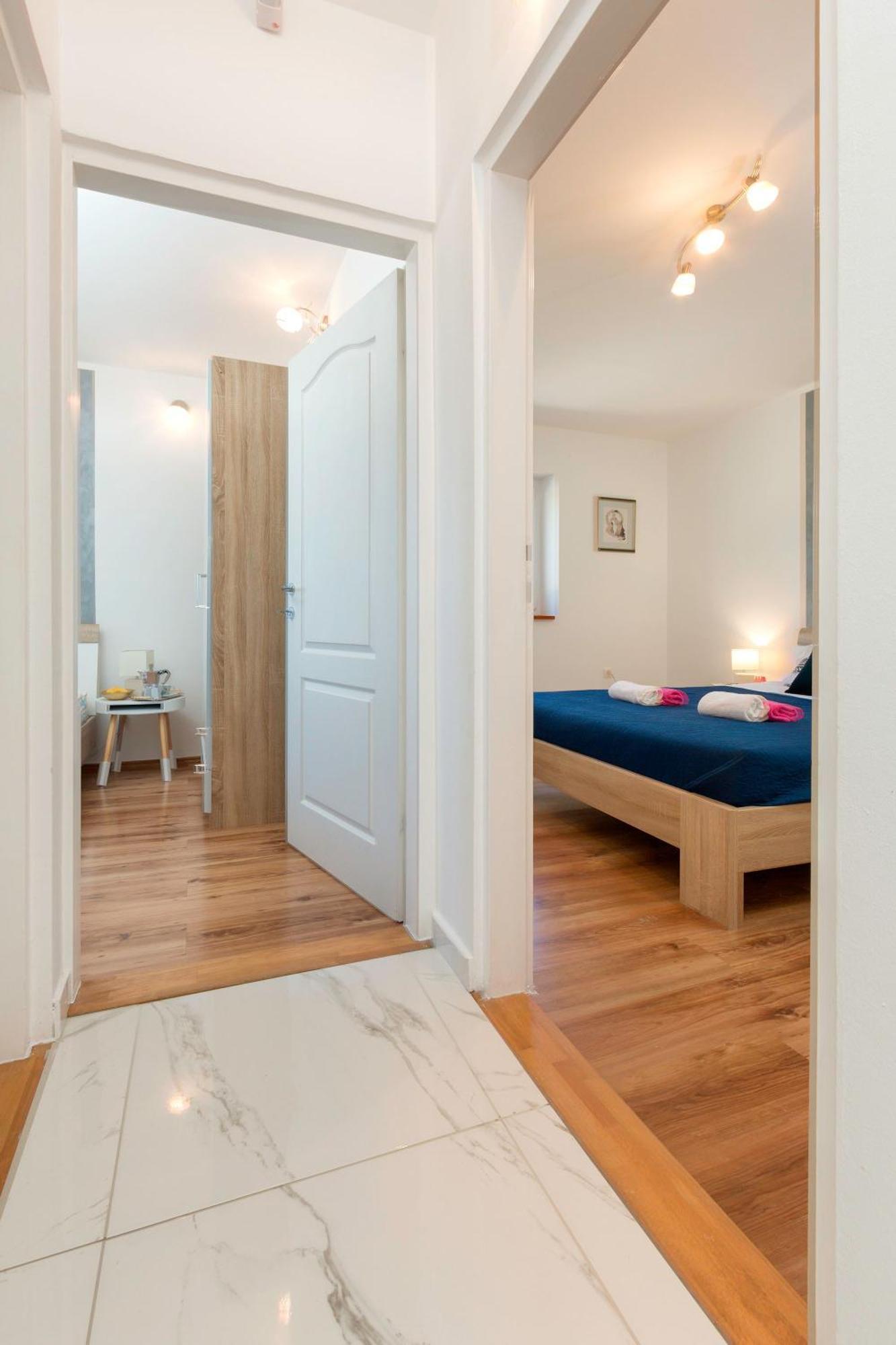 Ferienhaus Aqua Mit Pool Jadreški Extérieur photo