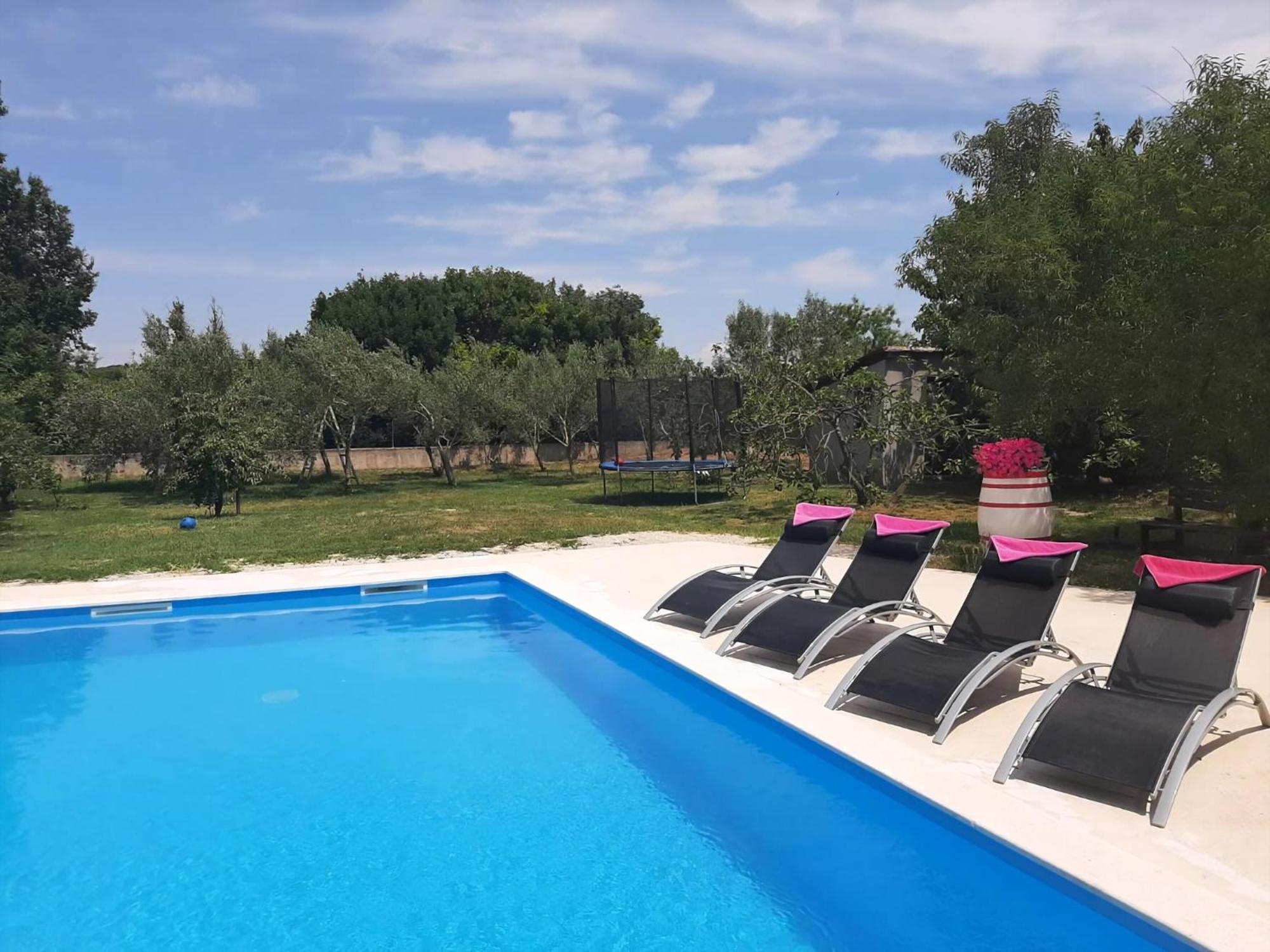 Ferienhaus Aqua Mit Pool Jadreški Extérieur photo