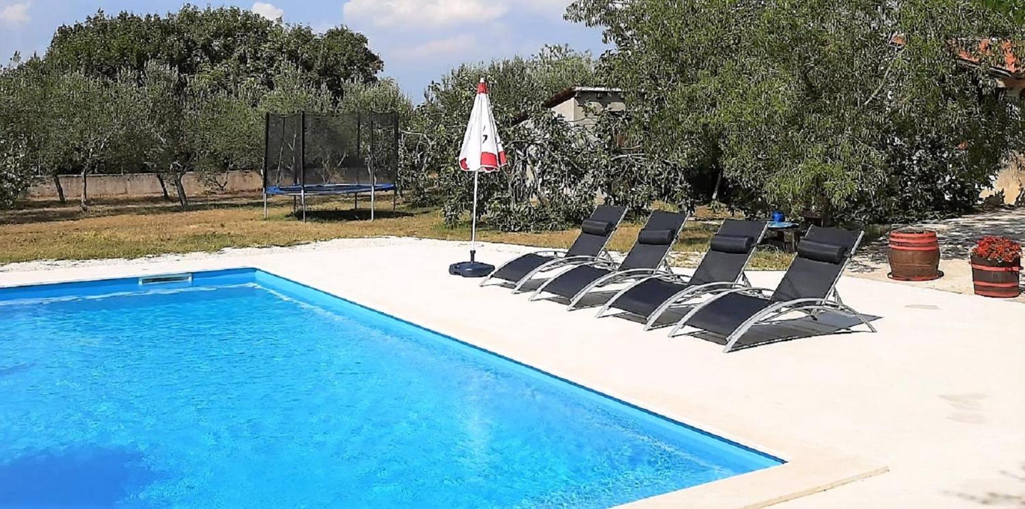 Ferienhaus Aqua Mit Pool Jadreški Extérieur photo